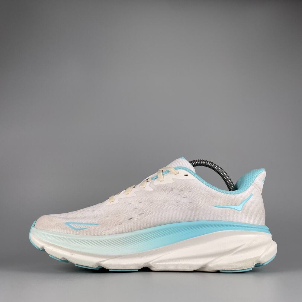 Hoka One One Clifton 9 Women's Size 9.5 B Frost Rose Gold Running Sneakers Shoes - Picture 8 of 10